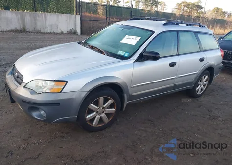 2007 Subaru Outback 2.5I z USA, uszkodzony, nr VIN 4S4BP61C477305644